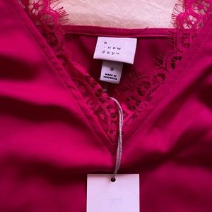 A new day woman’s woven cami